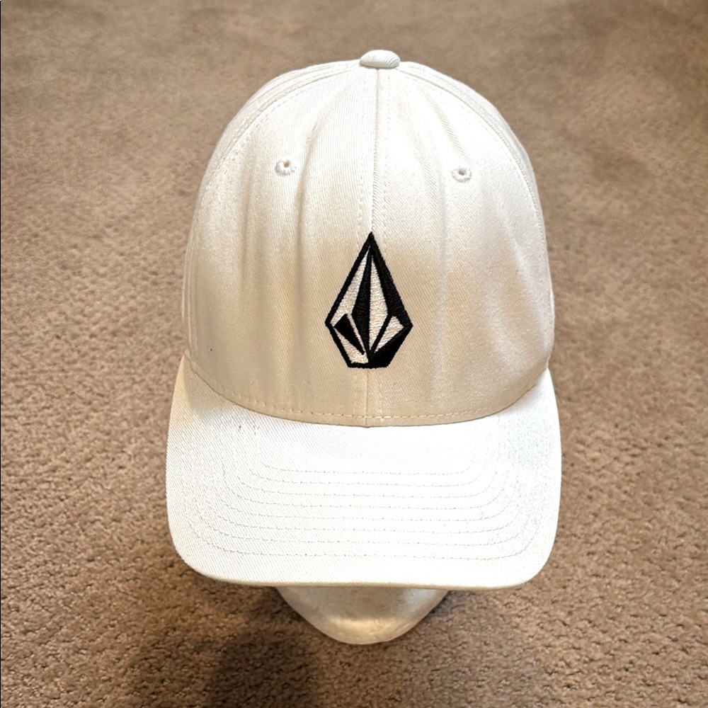 Volcom Classic Ivory Hat with Black Emblem